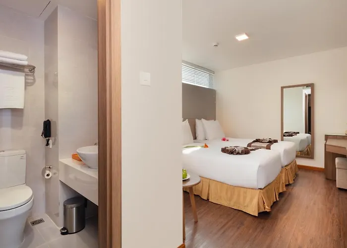 Deluxe  Without Window Room
